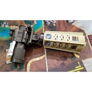 1995 Galoob Micro Machines Battle Zones Night Attack Search Light Tower & Mat